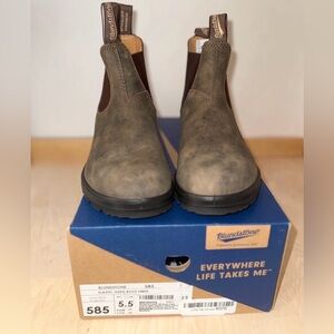 NWT Blundstone 585 Chelsea Boots W8.5usa/5.5au